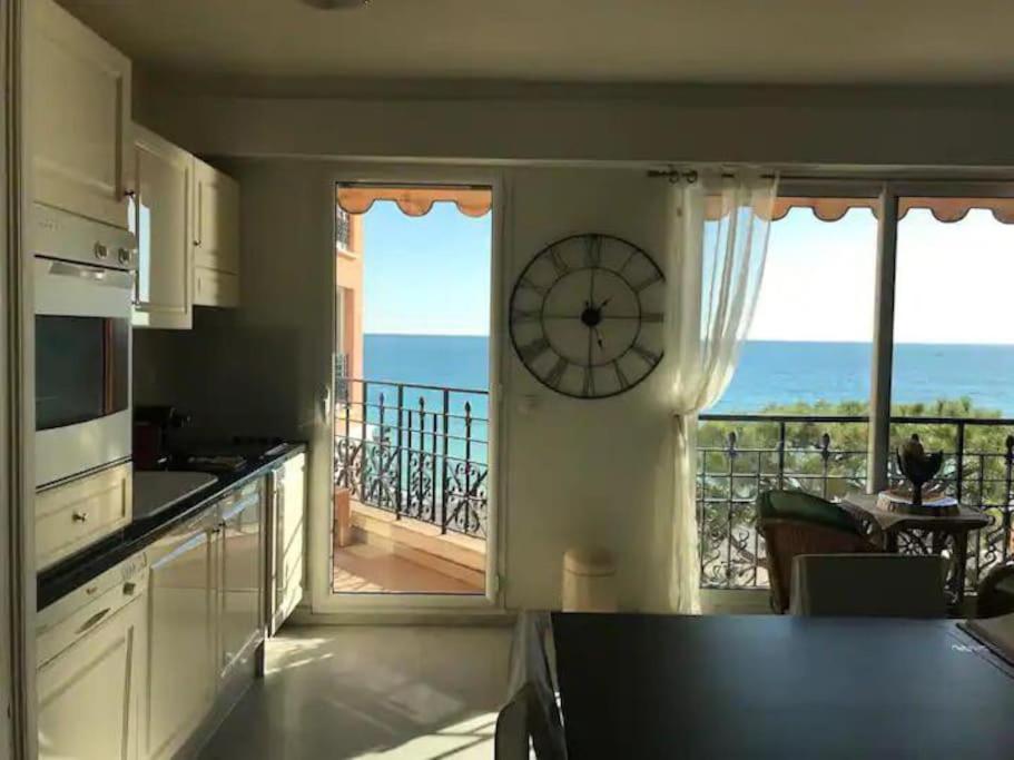 Ferienwohnung Victoria Bilocale Centro Citta E Vista Mare Menton Exterior foto